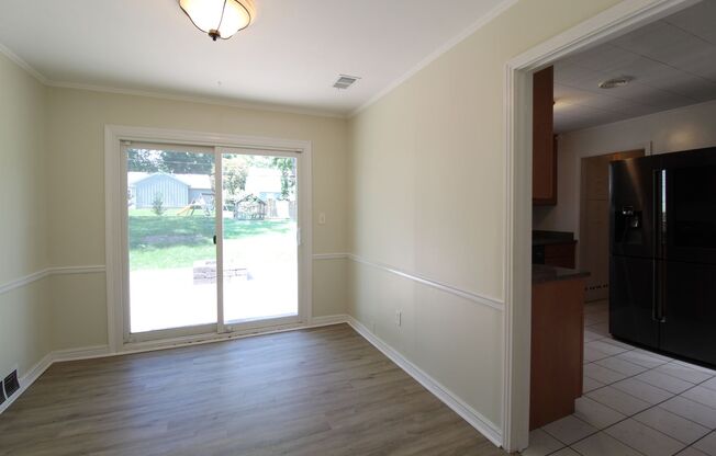 2 Bedroom 1 Bath Home In Prairie Village