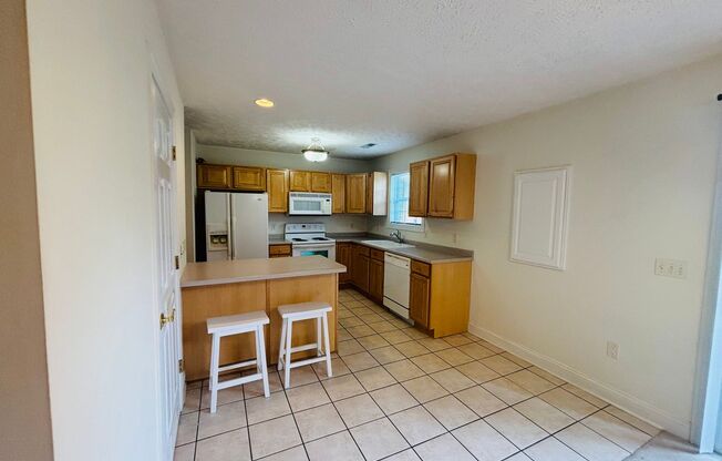 3 Bedroom 2.5 Half Bath Townhouse