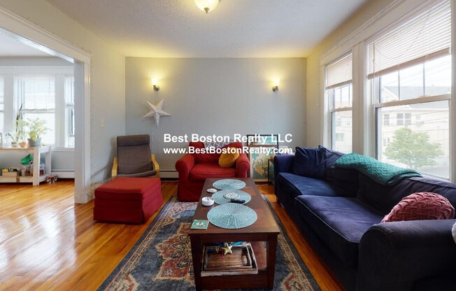 38 STERLING ST