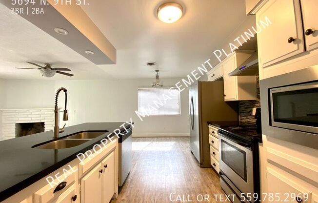 5694 N 9 ST