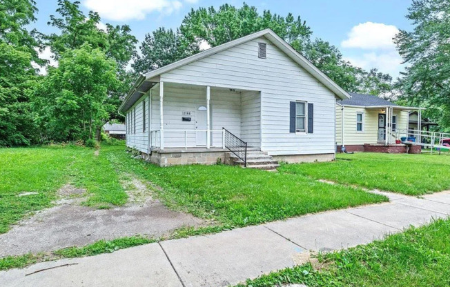 Modern 3 Bed 1 Bath - SECTION 8