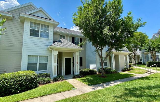 303 SOUTHERN PECAN CIR
