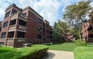 2524 KEDZIE BLVD