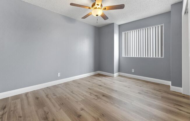 2 beds, 1 bath, 792 sqft, $1,350, Unit 711C5