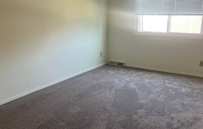 Grafton Townhomes Huge 3 Bedroom -