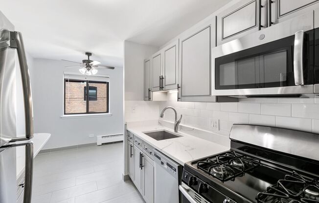 1 bed, 1 bath, 600 sqft, $1,900, Unit 407