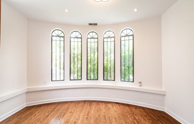 6 Bedroom Home and ADU for Rent in Los Feliz Neighborhood