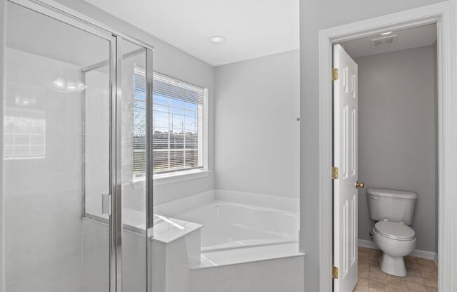 North Raleigh Townhouse with One Car Garage