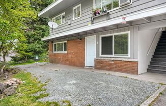 Scenic Hill Apartments