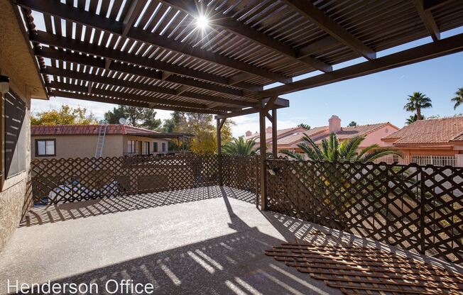 619 Pepper Tree Cir # 1