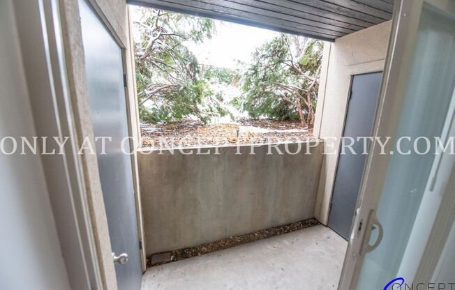 2 beds, 1 bath, 900 sqft, $1,299, Unit 07 R