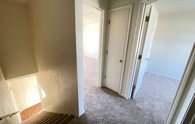 3 beds, 2 baths, 1,199 sqft, $950, Unit Apt A