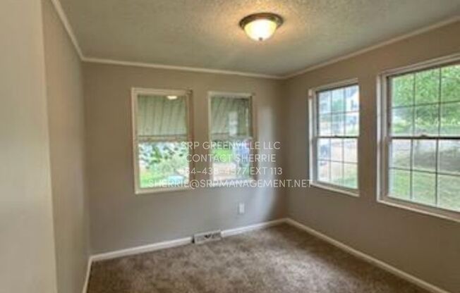 3 beds, 2 baths, $1,600