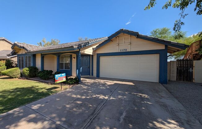 3 Bedroom Home in the Canyon Run at the Provinces Community Near N McQueen Rd and E Ray Rd!