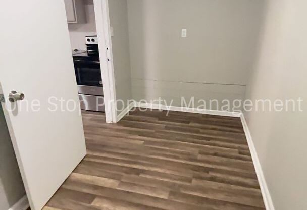 2 Bedroom 1 Bathroom home in Kansas City!
