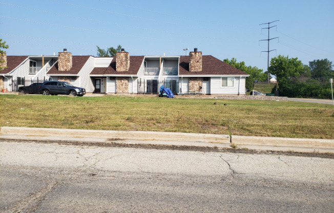 8331 W Northridge Ct