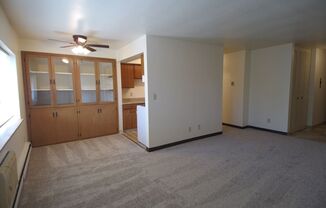 2 beds, 1 bath, 850 sqft, $1,300, Unit 308