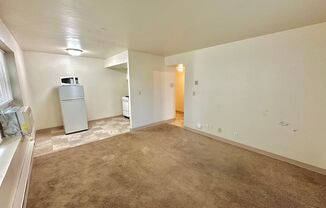 1 bed, 1 bath, $895, Unit 413