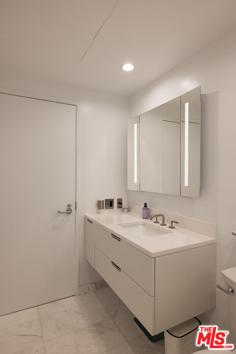 2 beds, 2 baths, 2,320 sqft, $7,950, Unit 307