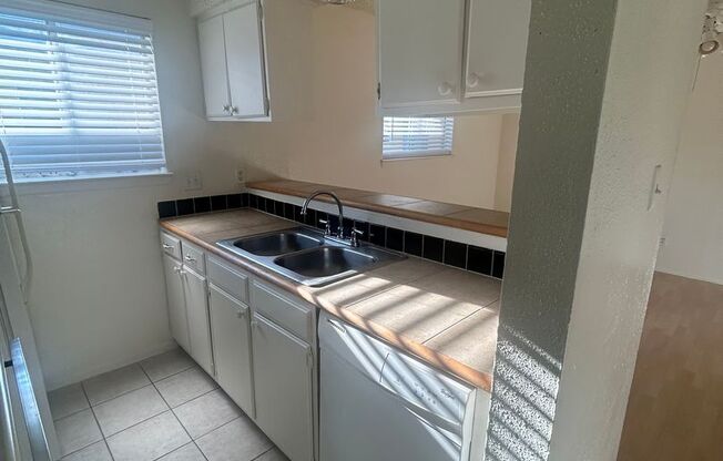 Studio, 1 bath, 400 sqft, $1,125, Unit WWK-404