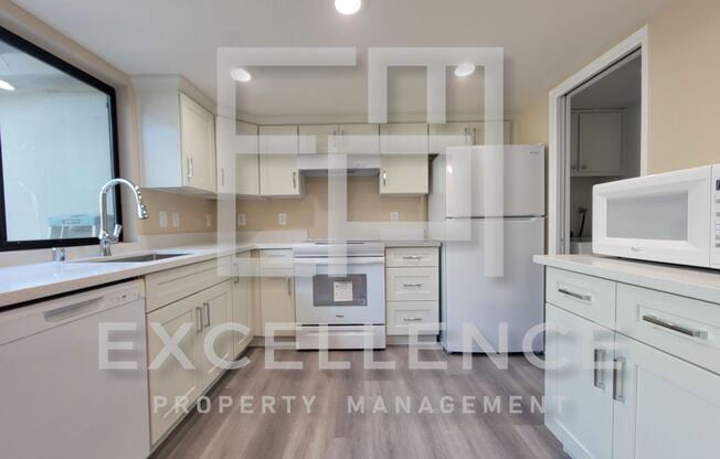 3/2.5 Townhouse with 2 Car Garage,