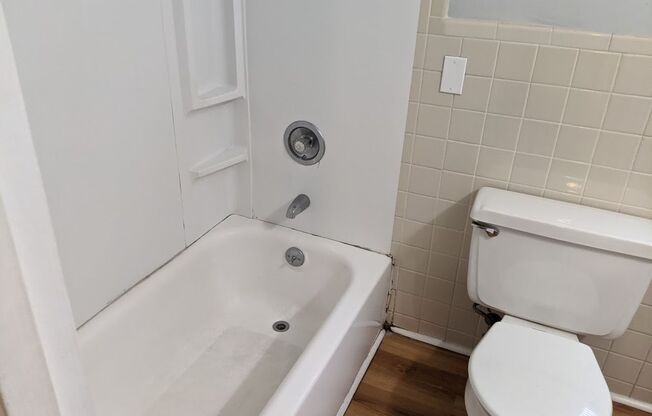 Studio, 1 bath, 500 sqft, $1,350, Unit 3H