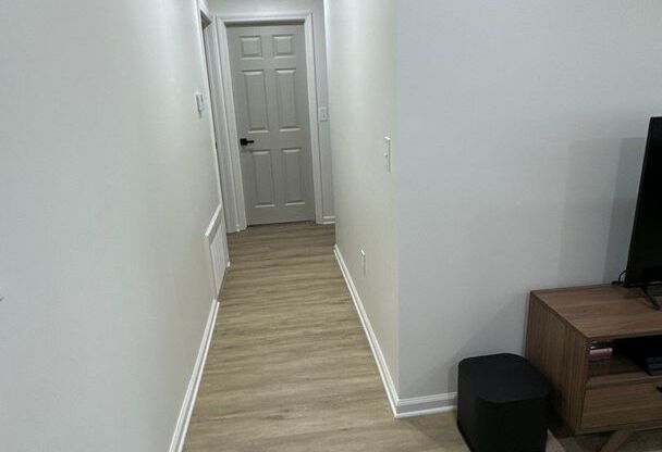 Fully Furnished home in Lee's Summit!