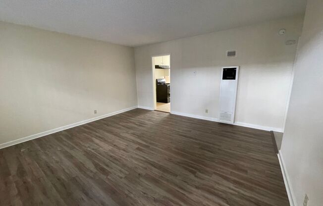 1 bed, 1 bath, 624 sqft, $1,995, Unit 117