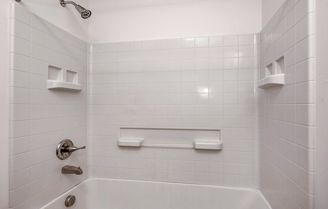 1 bed, 1 bath, 628 sqft, $1,795, Unit 307