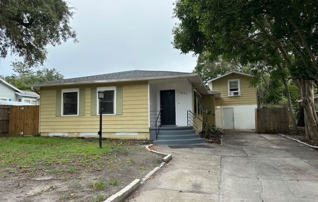 FOR RENT 2,595.00 ~ 4-BEDROOM / 2-BATH, CLEARWATER, FL