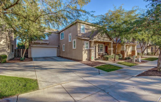 2308 E WAYLAND DR