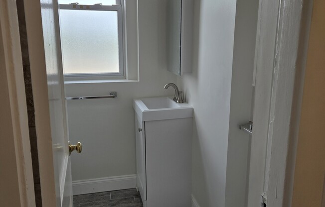 1 bed, 1 bath, $2,650, Unit 22