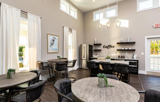 Clubhouse With Kitchen at Westport Apartments, Virginia, 23505