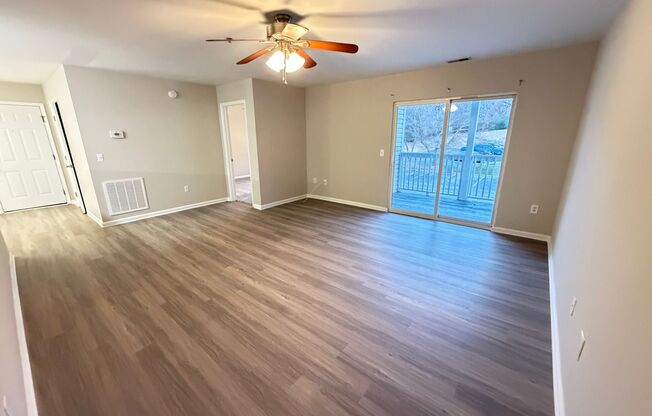 2 beds, 2 baths, 1,055 sqft, $1,100, Unit 5306