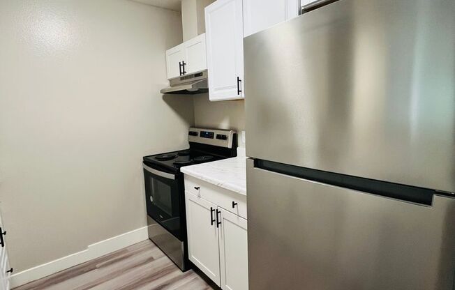 1 bed, 1 bath, 714 sqft, $1,795, Unit 020