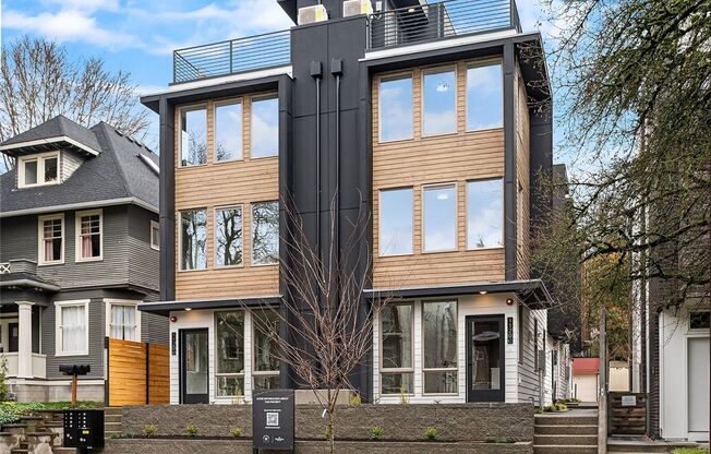 1120 B 16th Ave