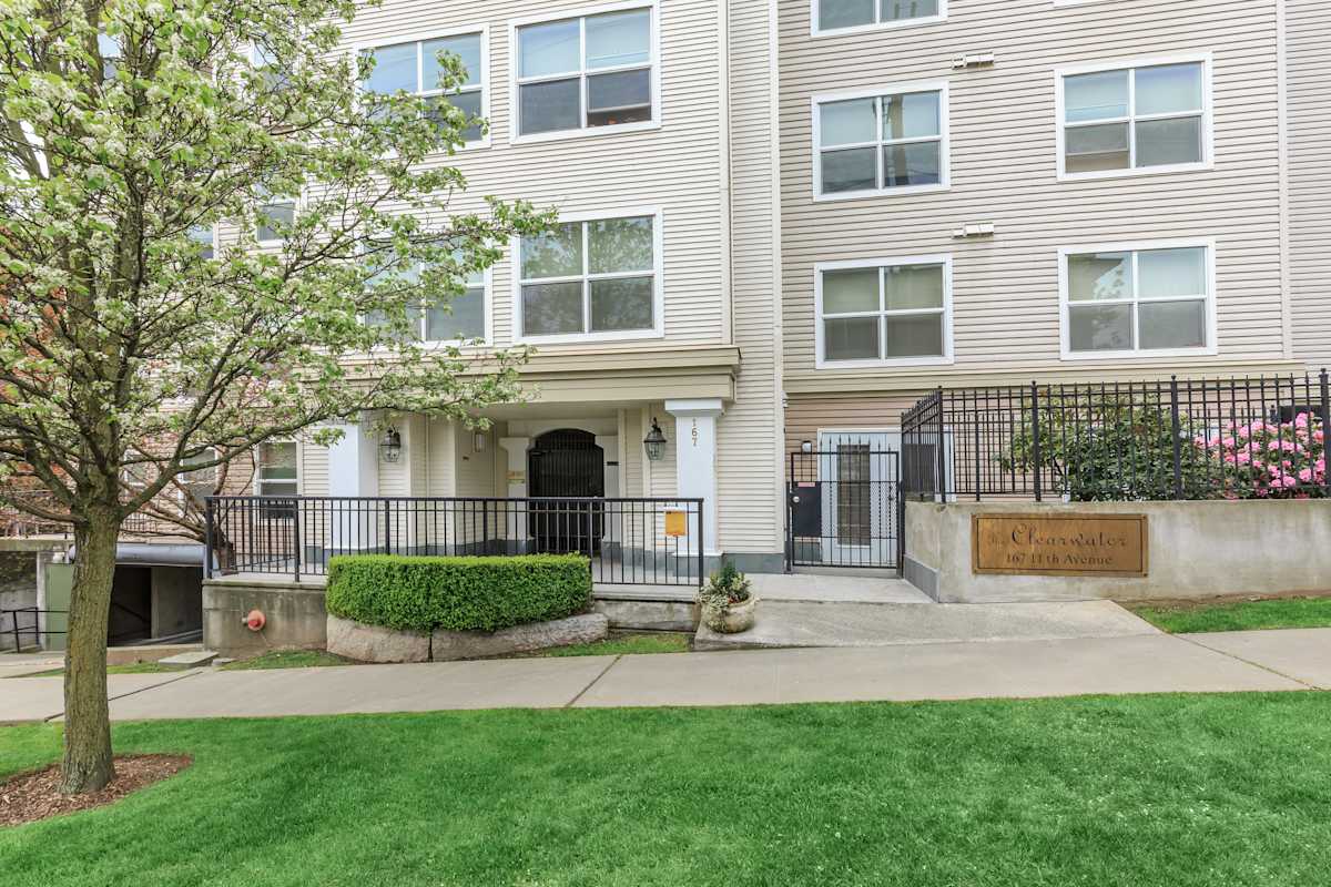 Clearwater and Star Apartments