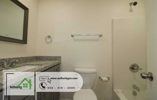 2 beds, 1 bath, 900 sqft, $1,390