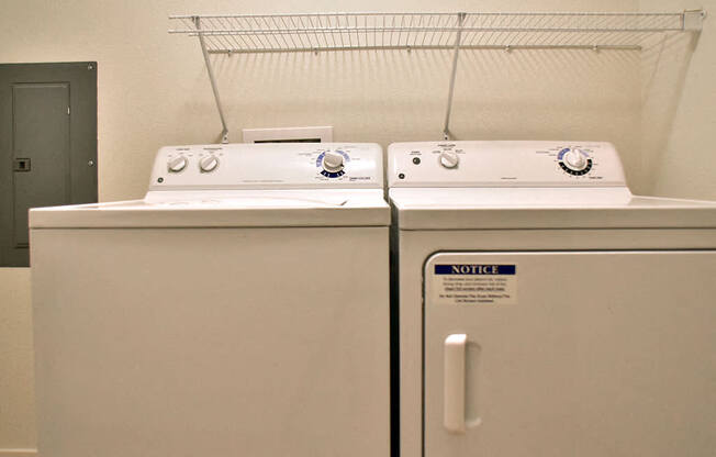 In-Unit Washer and Dryer at Prairie Lakes Apartments, Peoria, IL
