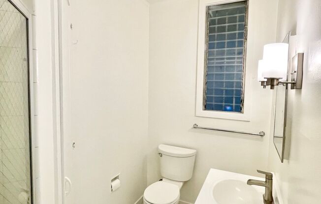 Studio, 1 bath, $1,949, Unit 926 A Taylor Street