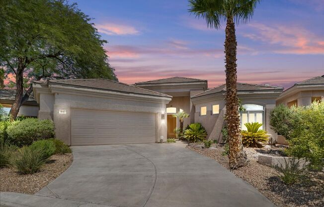 Summerlin Executive home with gorgeous Pool