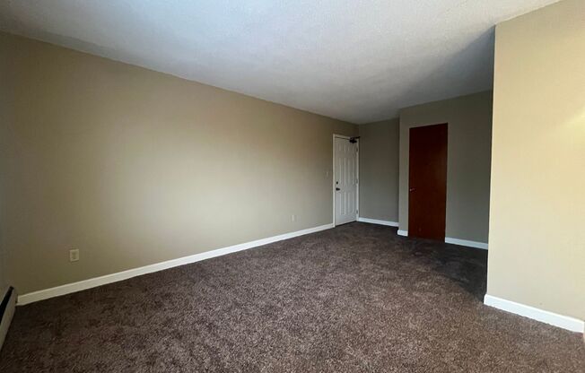 1 bed, 1 bath, 550 sqft, $952, Unit #9