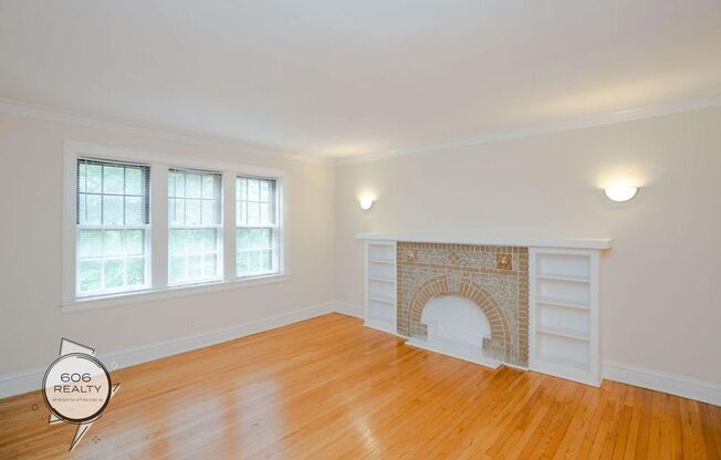 Studio, 1 bath, $1,100, Unit 6348-B12