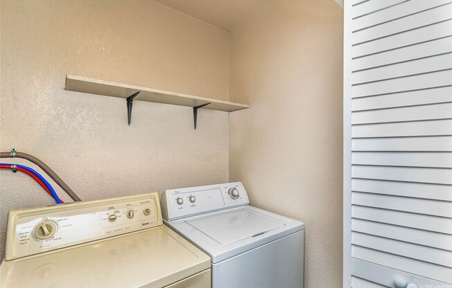 1 bed, 1 bath, $1,750, Unit # #B 303