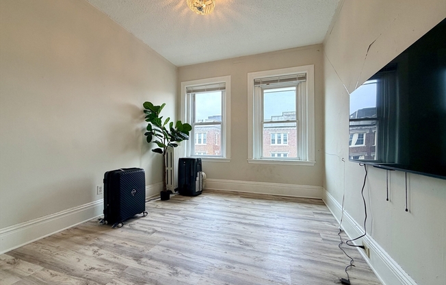 14 GLENVILLE
