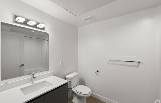 Studio, 1 bath, 533 sqft, $2,039.58, Unit 412-0E