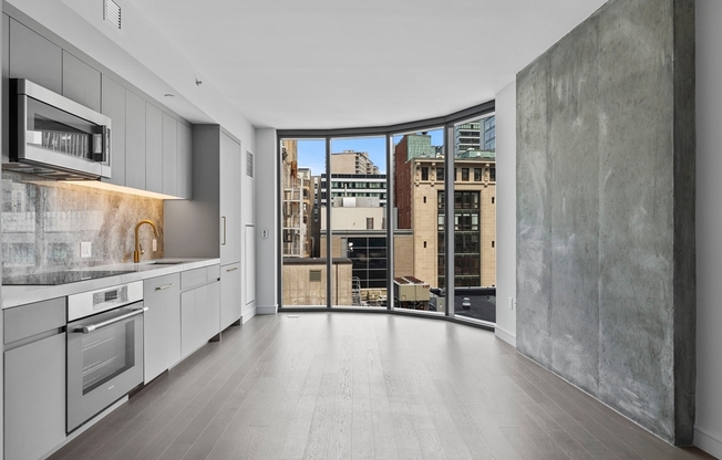 55 LAGRANGE ST