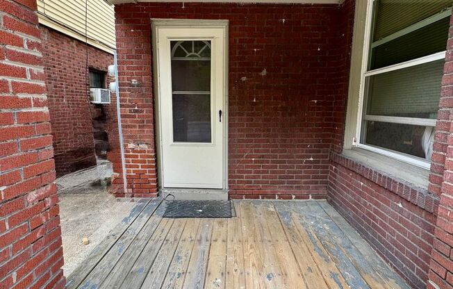 215 Spencer Avenue