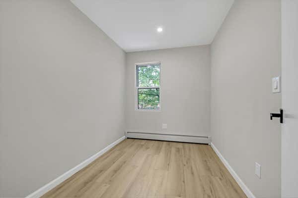11023 172 ST