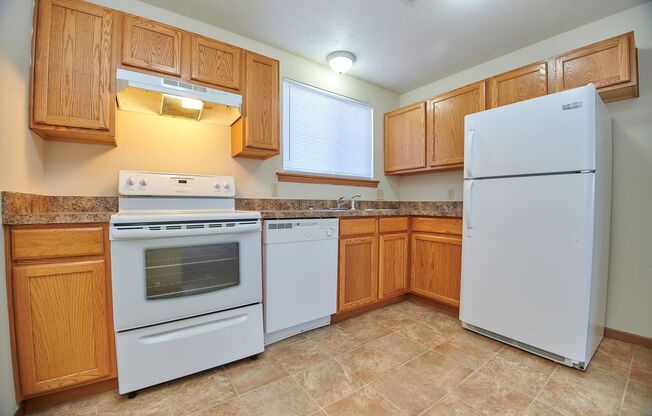 2 beds, 1 bath, 925 sqft, $1,025, Unit 1007
